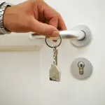 Come NON dimenticare le chiavi ed evitare di rimanere chiusi fuori